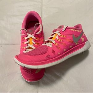 Woman’s /Girls Nike Free Sneakers